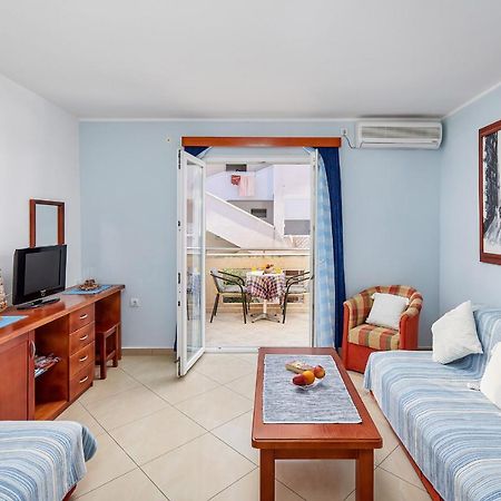 Rosic Apartments Tivat Exteriör bild