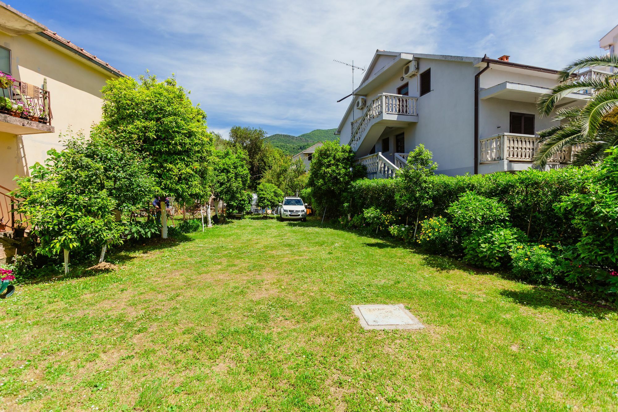 Rosic Apartments Tivat Exteriör bild
