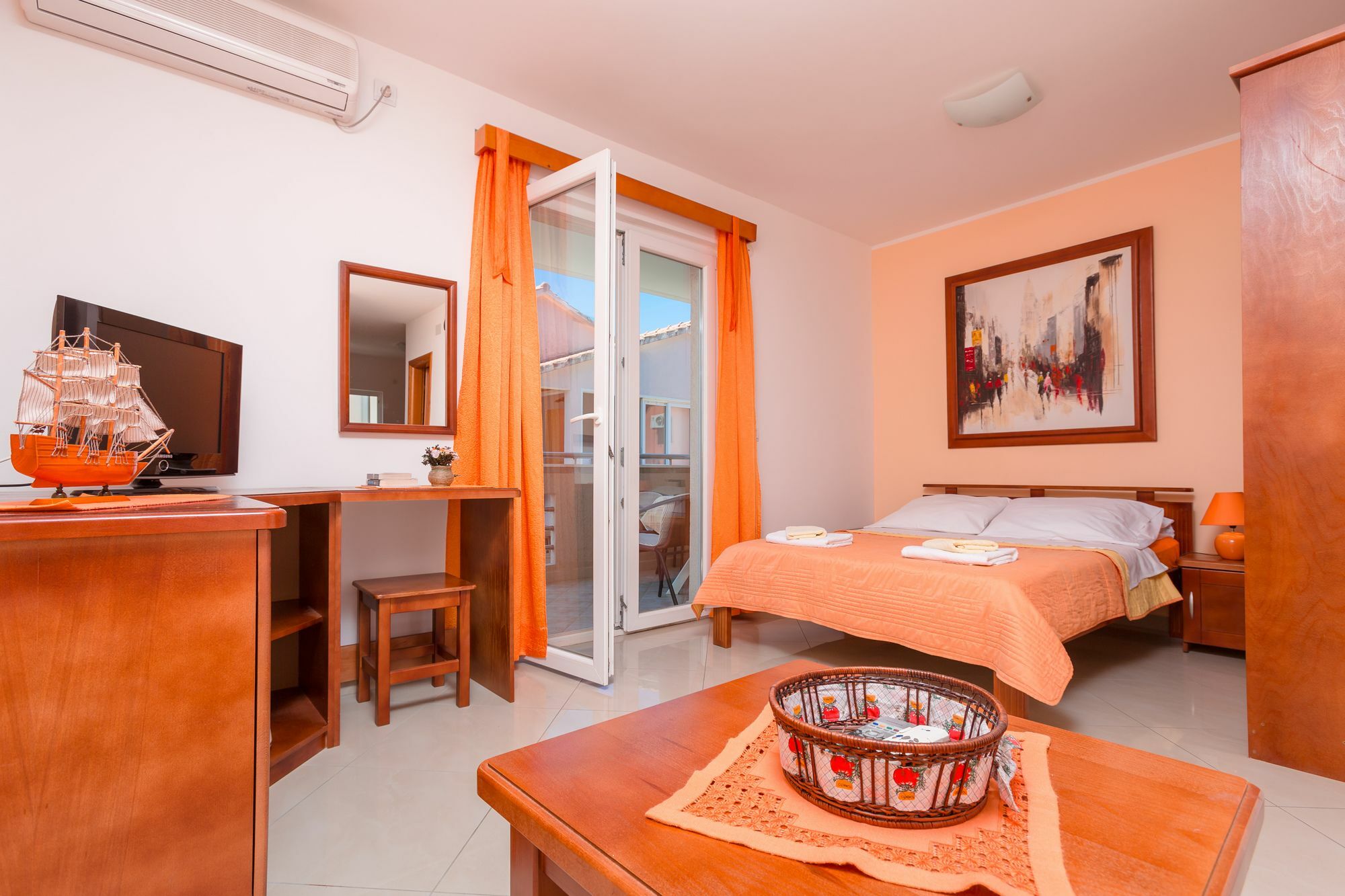 Rosic Apartments Tivat Exteriör bild